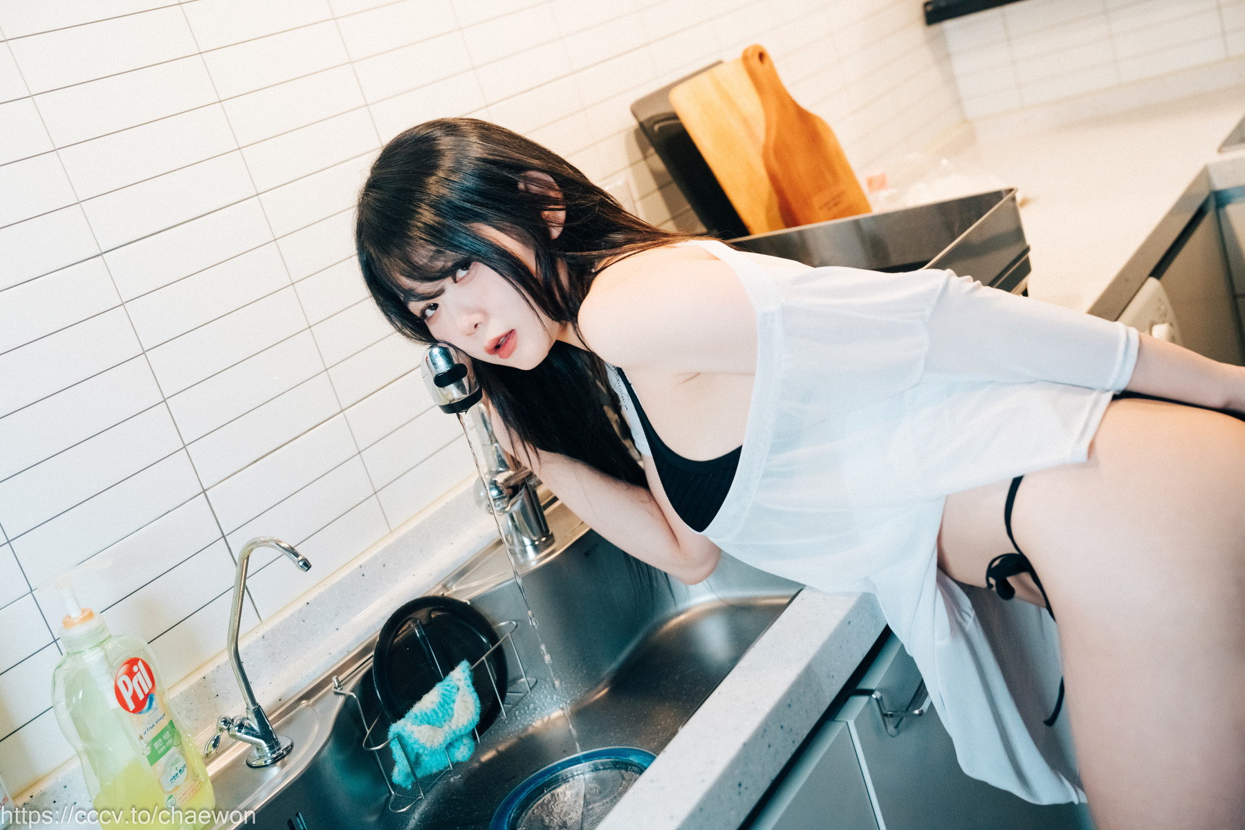 Sonson 손손, ZIA.Kwon 권지아, [Loozy] Yuri, Girl’s love Set.01の写真 4