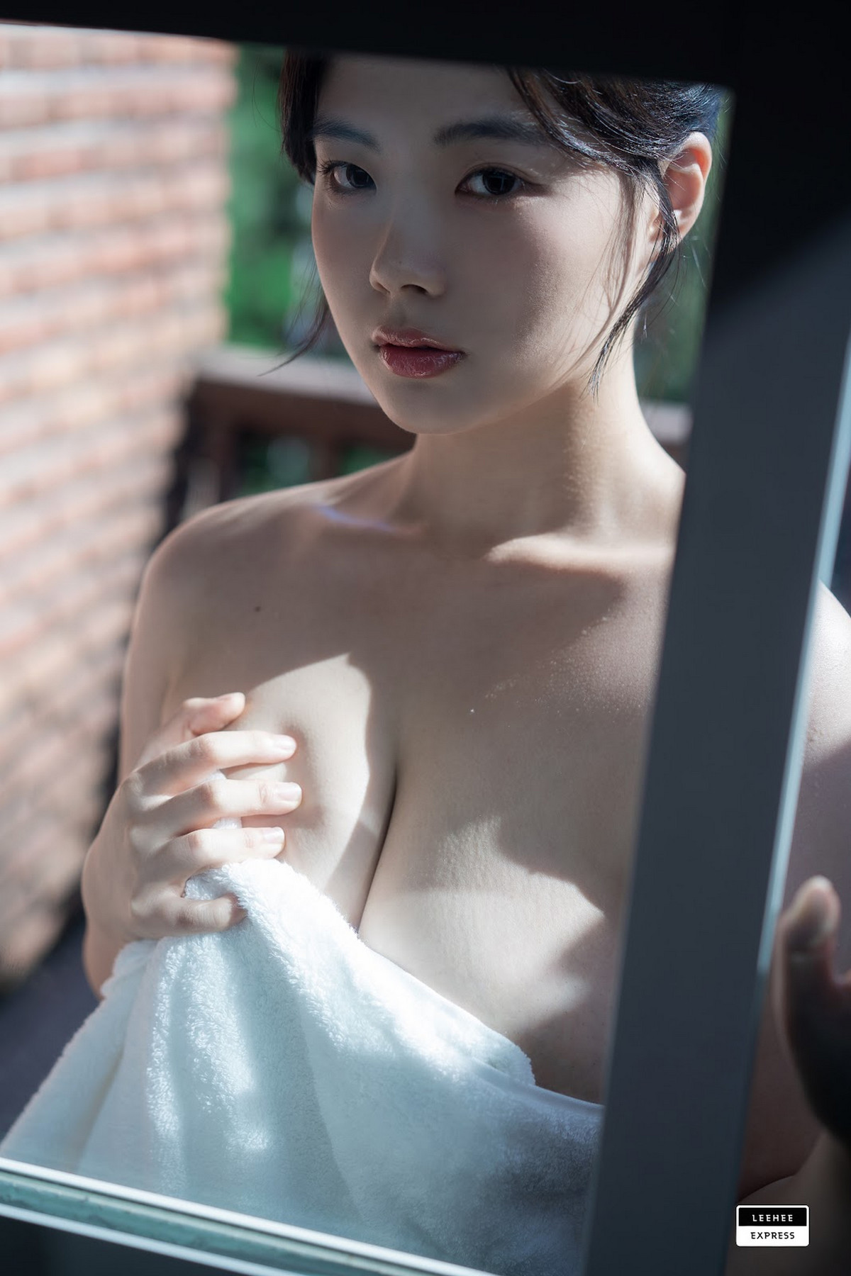 Roa 이로아, [LEEHEE EXPRESS] LEND-024の写真 46