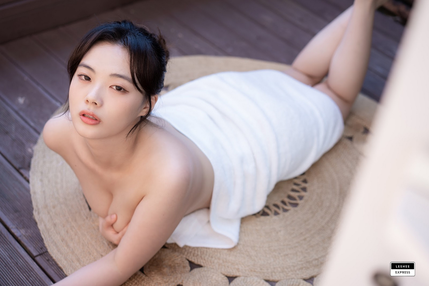 Roa 이로아, [LEEHEE EXPRESS] LEND-024の写真 53