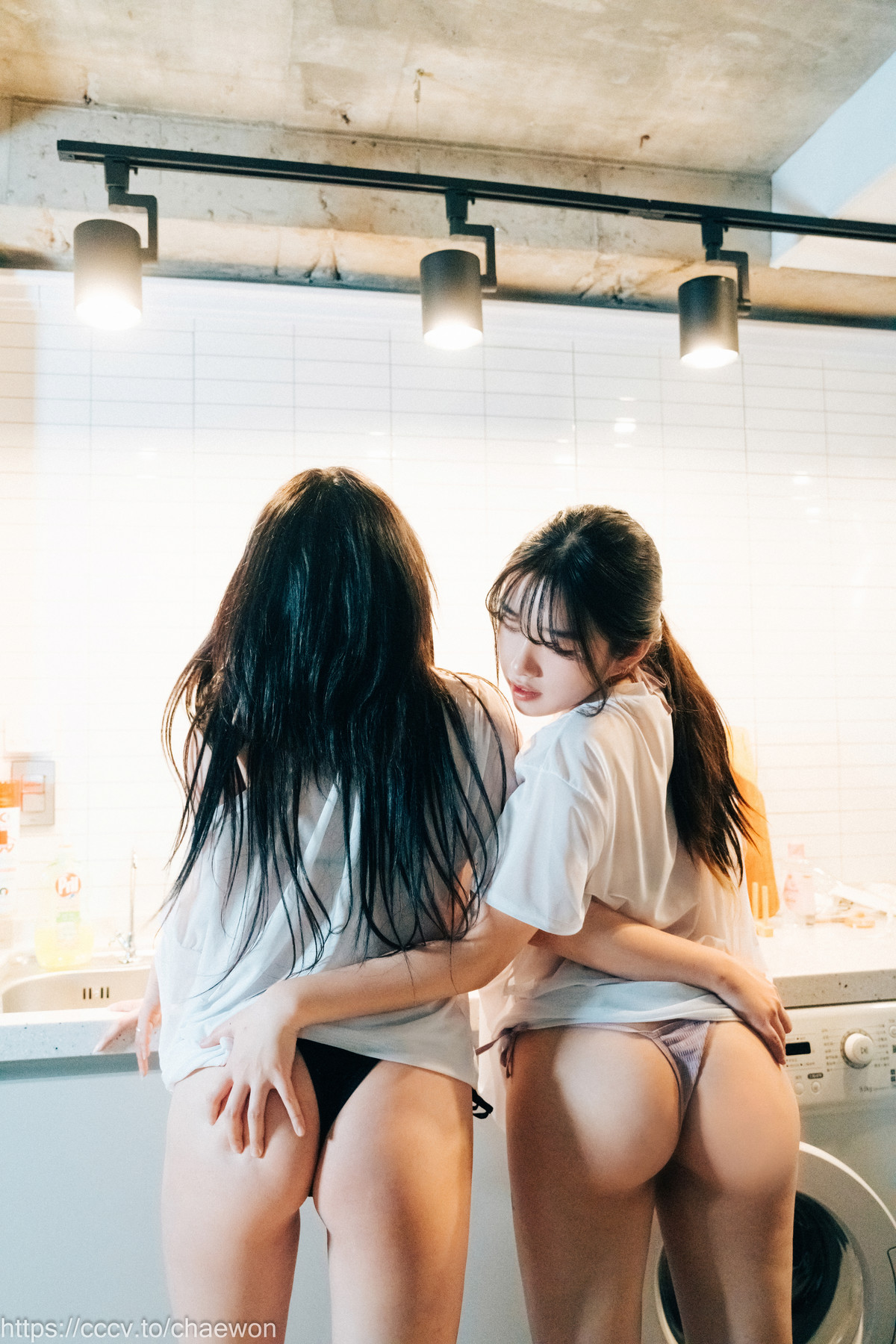 Sonson 손손, ZIA.Kwon 권지아, [Loozy] Yuri, Girl’s love Set.02の写真 29