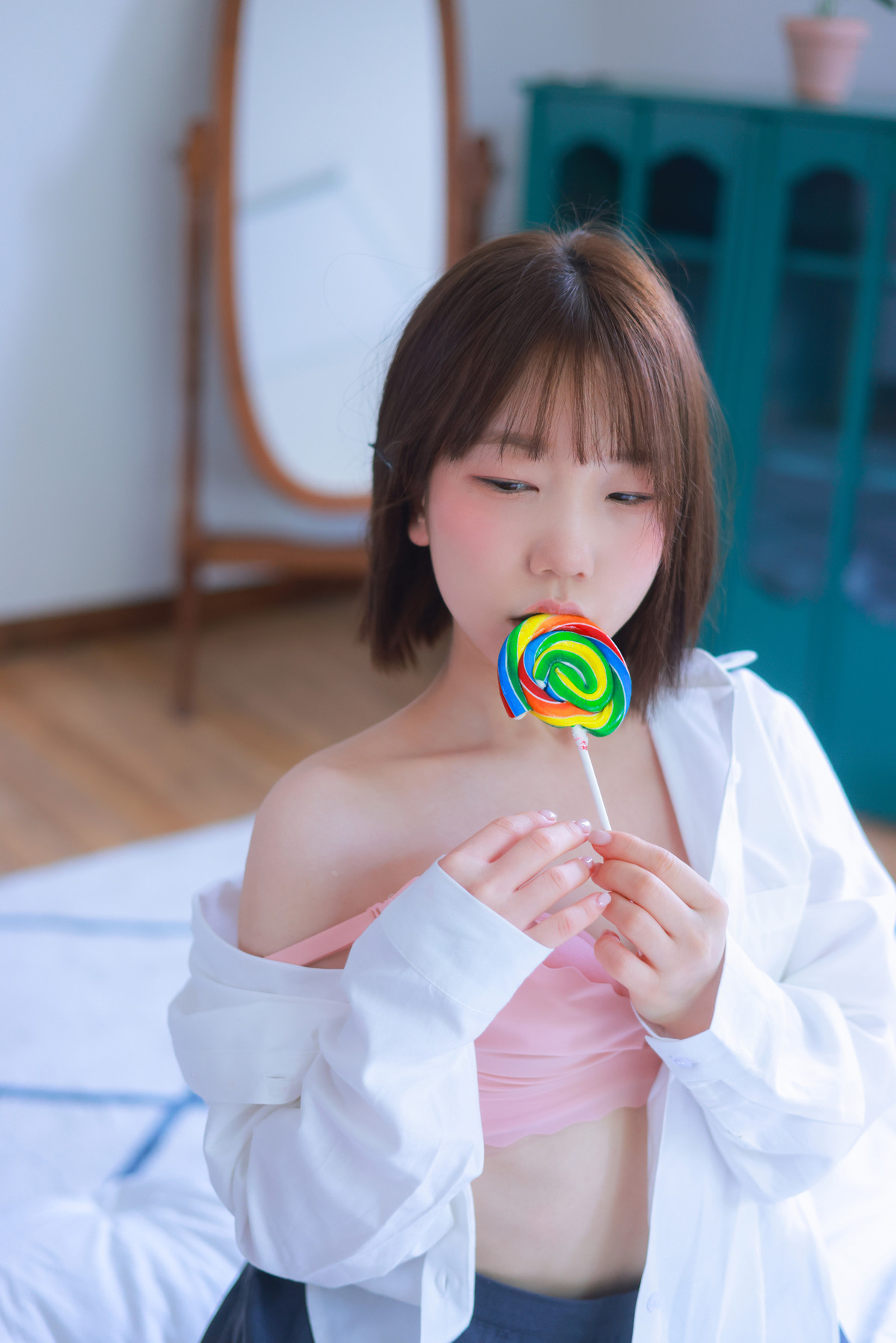 Han Yeri 한예리, [Yo-U] Pureの写真 4