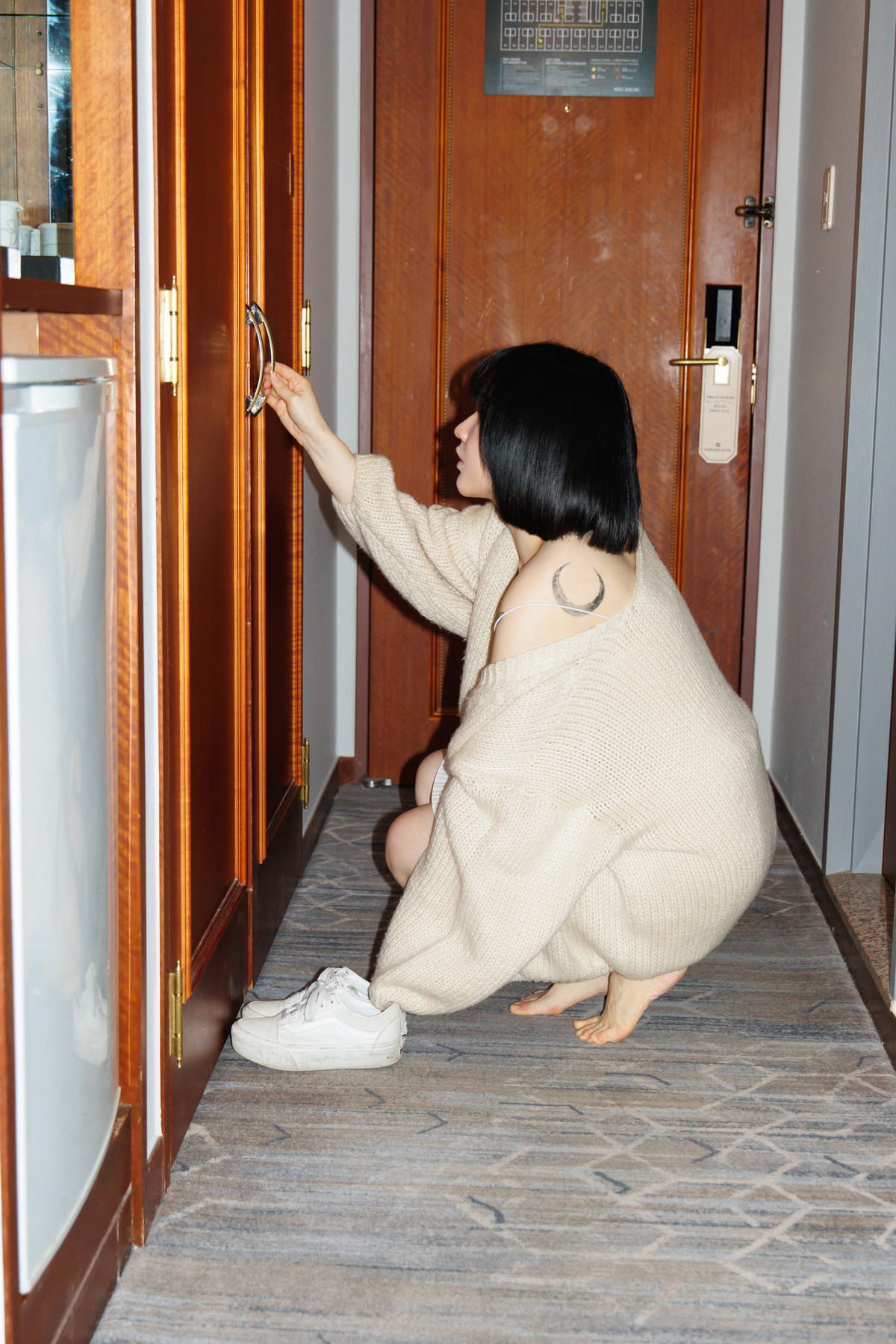 YeonJju 유연주, [UMIZINE] YeonJju 1st Photobook Set.02の写真 3