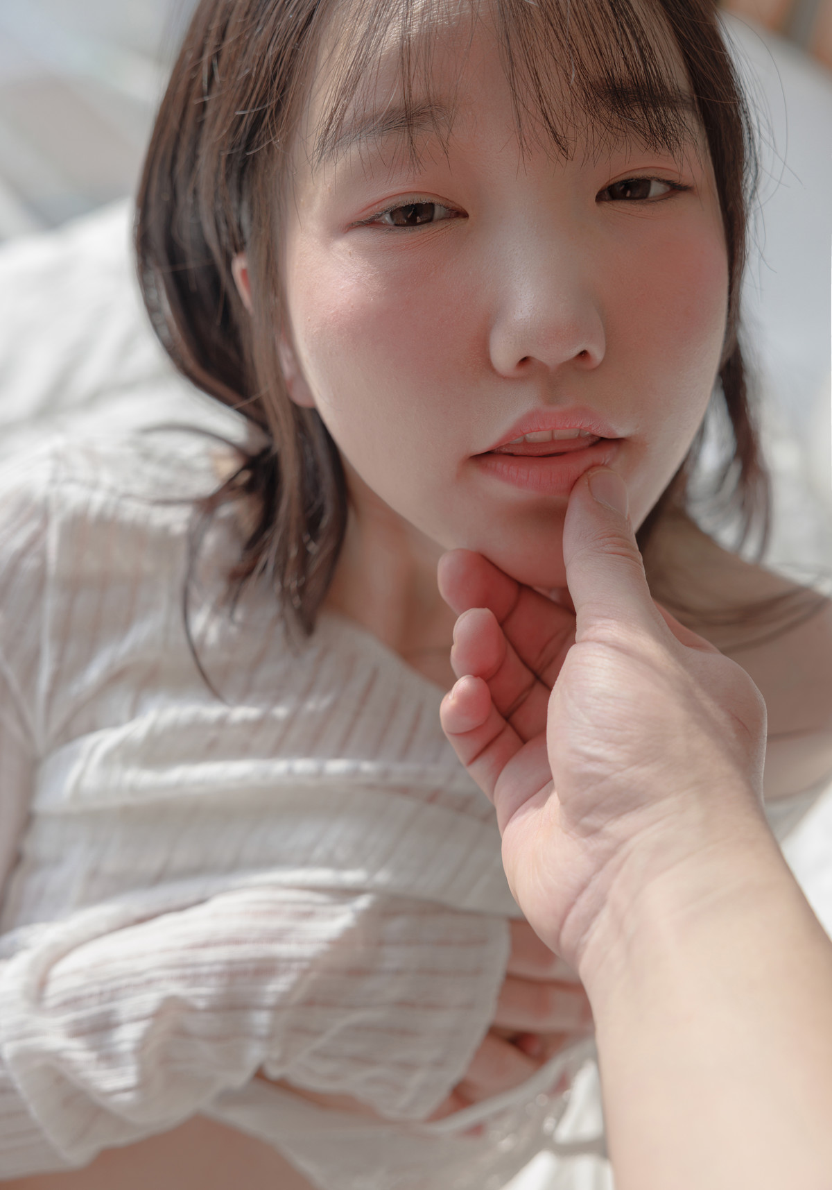 Han Yeri 한예리, [SWEETBOX] Yeri 12th Nude Photobook Set.02の写真 31