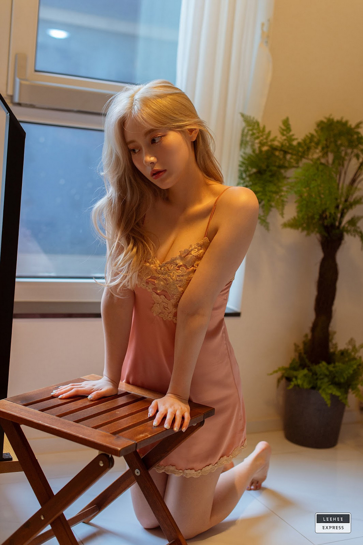 Jeong-Ah 정아, [LEEHEE EXPRESS] LEDG-077の写真 14