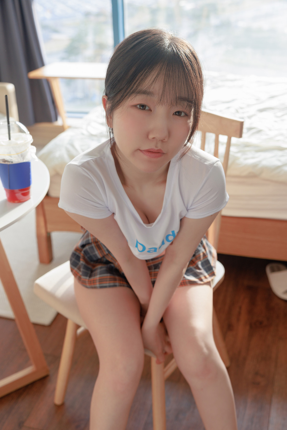 Han Yeri 한예리, [SWEETBOX] Yeri 12th Nude Photobook Set.03の写真 8