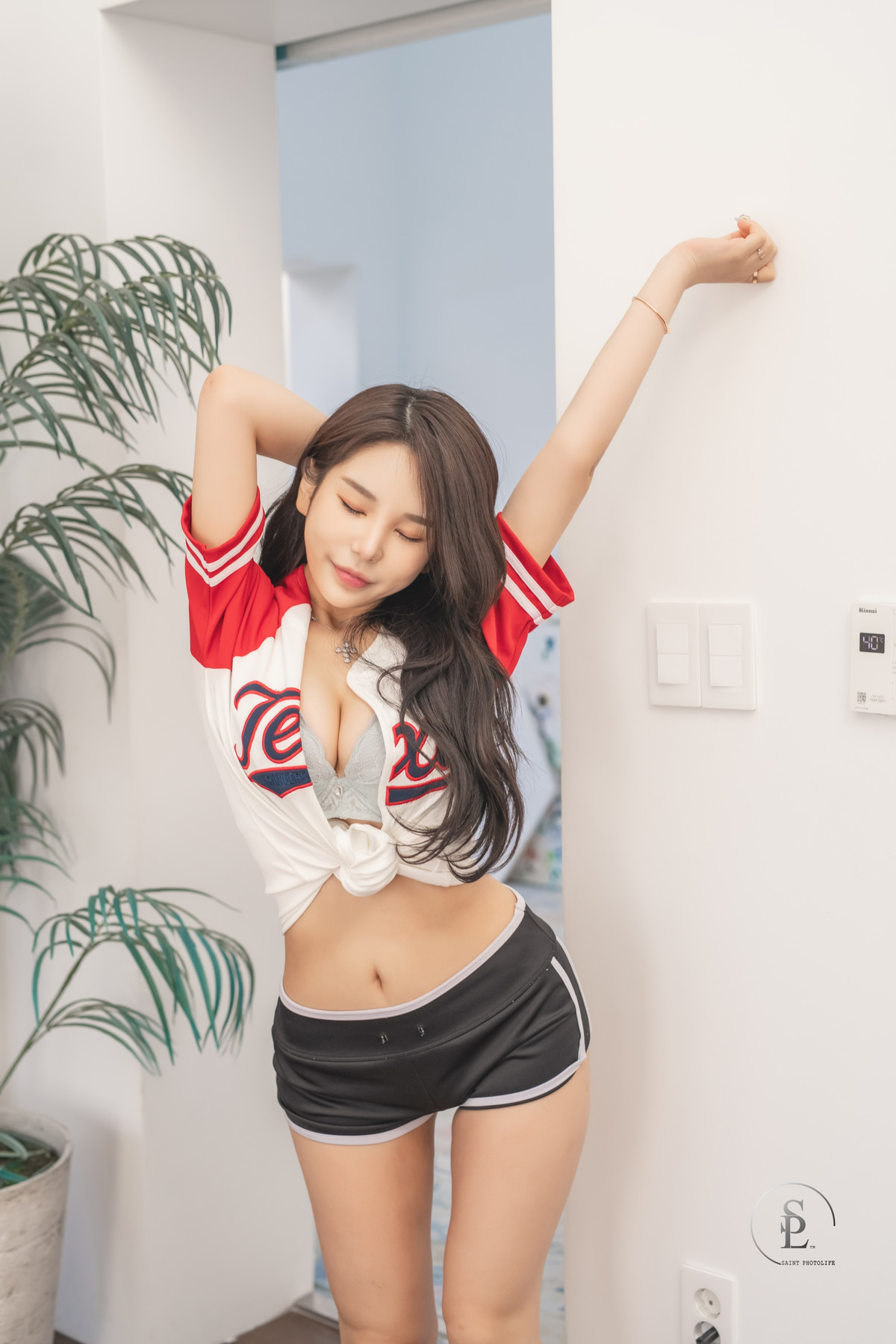 Zzyuri 쮸리, [SAINT Photolife] Homebody Set.01の写真 10