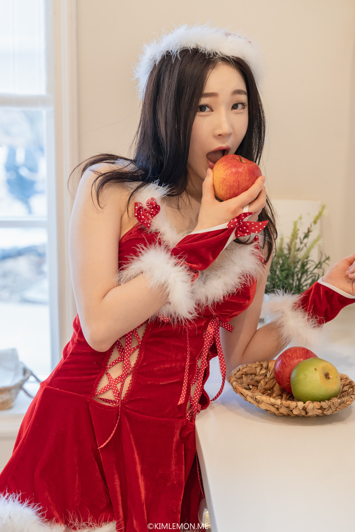 Sua 촉촉수아, [KIMLEMON] Sua Vol.03の写真 49