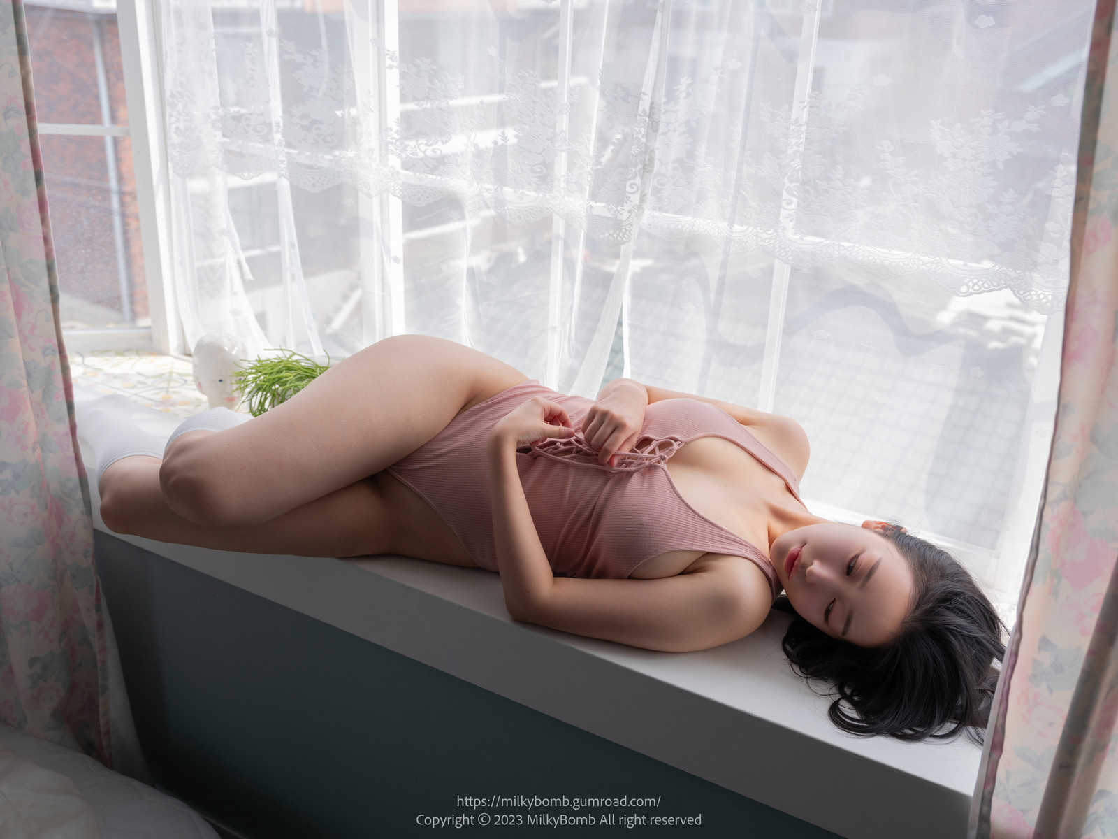 Seoe 박서이, [MilkyBomb] Pink Set.01の写真 18