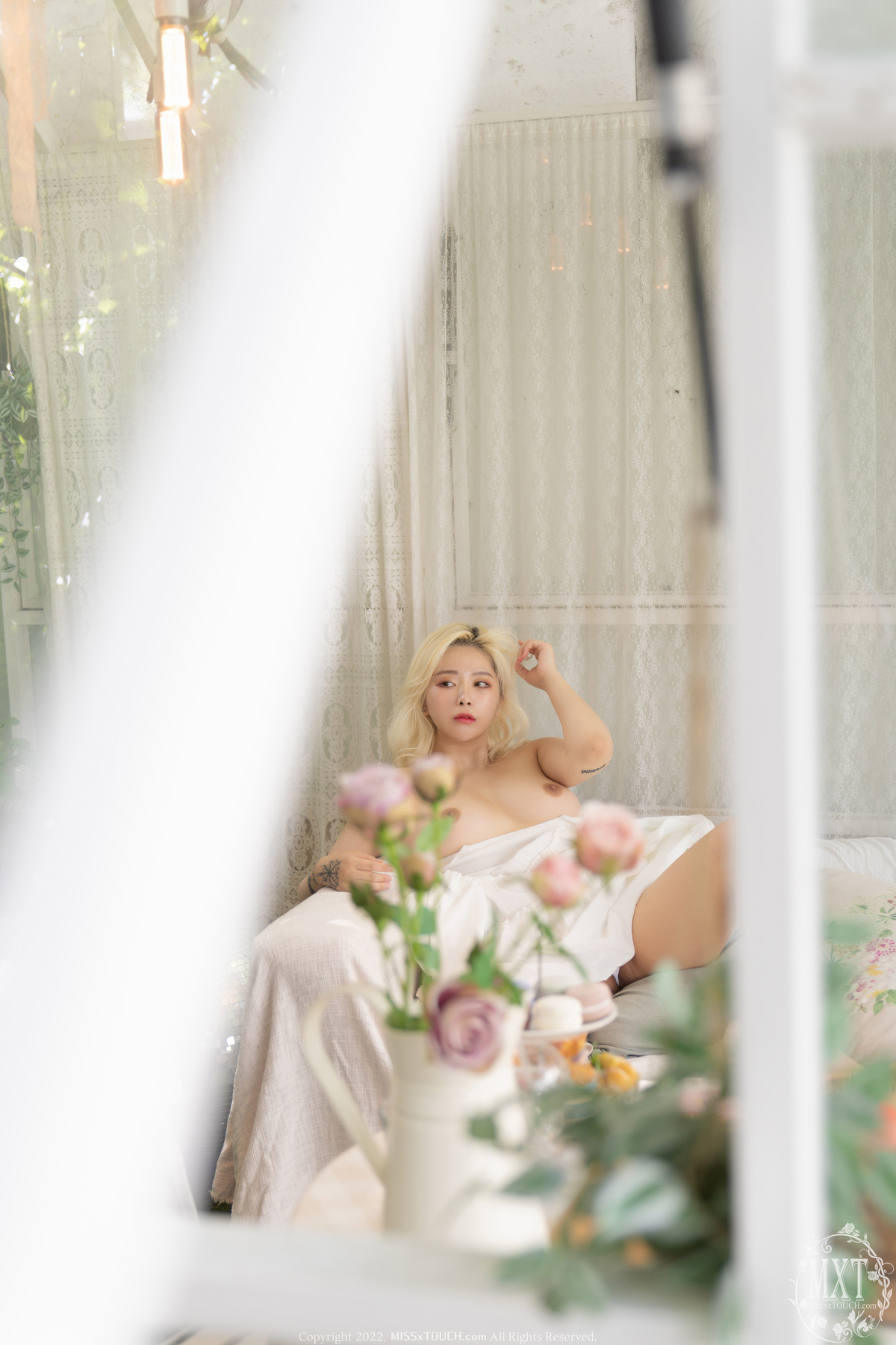 Yuna 유나, [MISS TOUCH] Vol.49 Photobook Set.02の写真 13