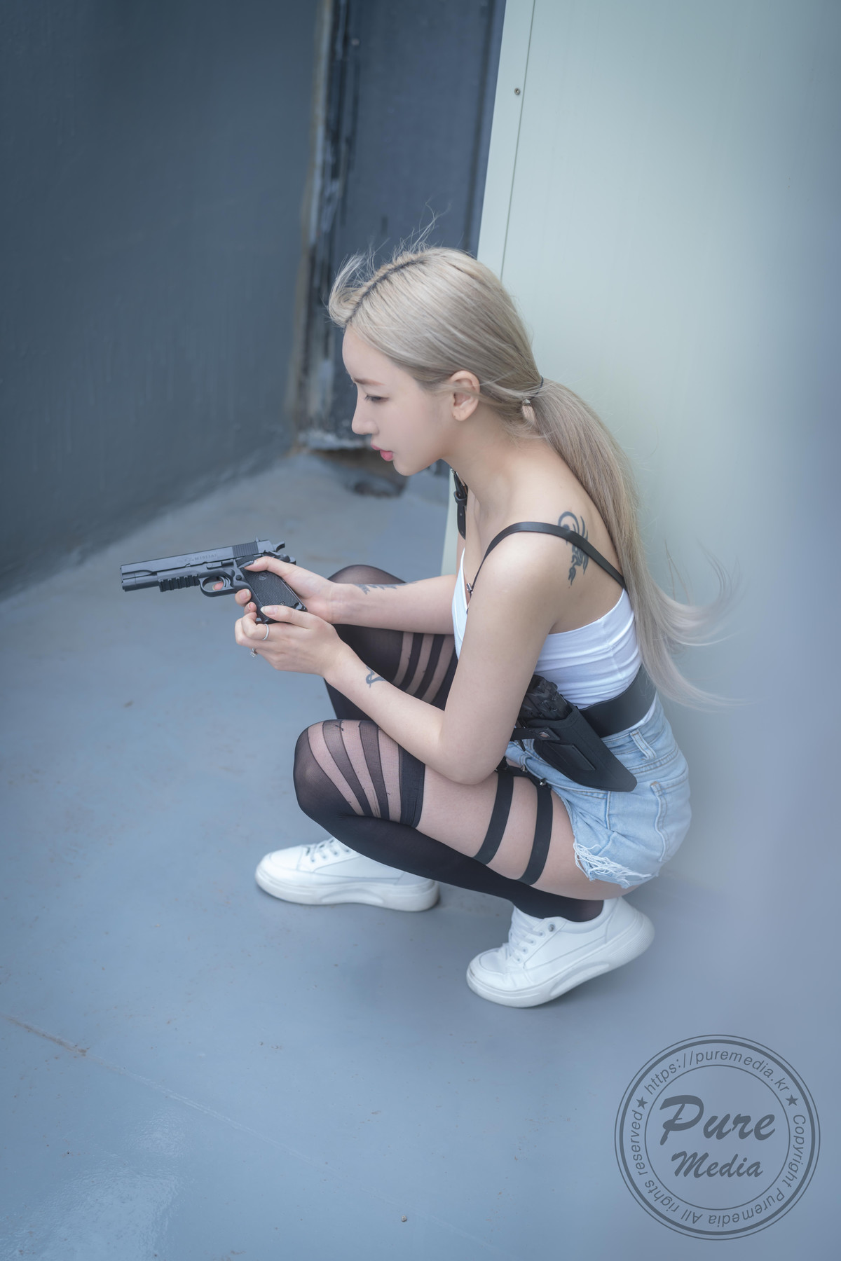 Jia 지아, [PURE MEDIA] The Girl Detective Set.02の写真 2